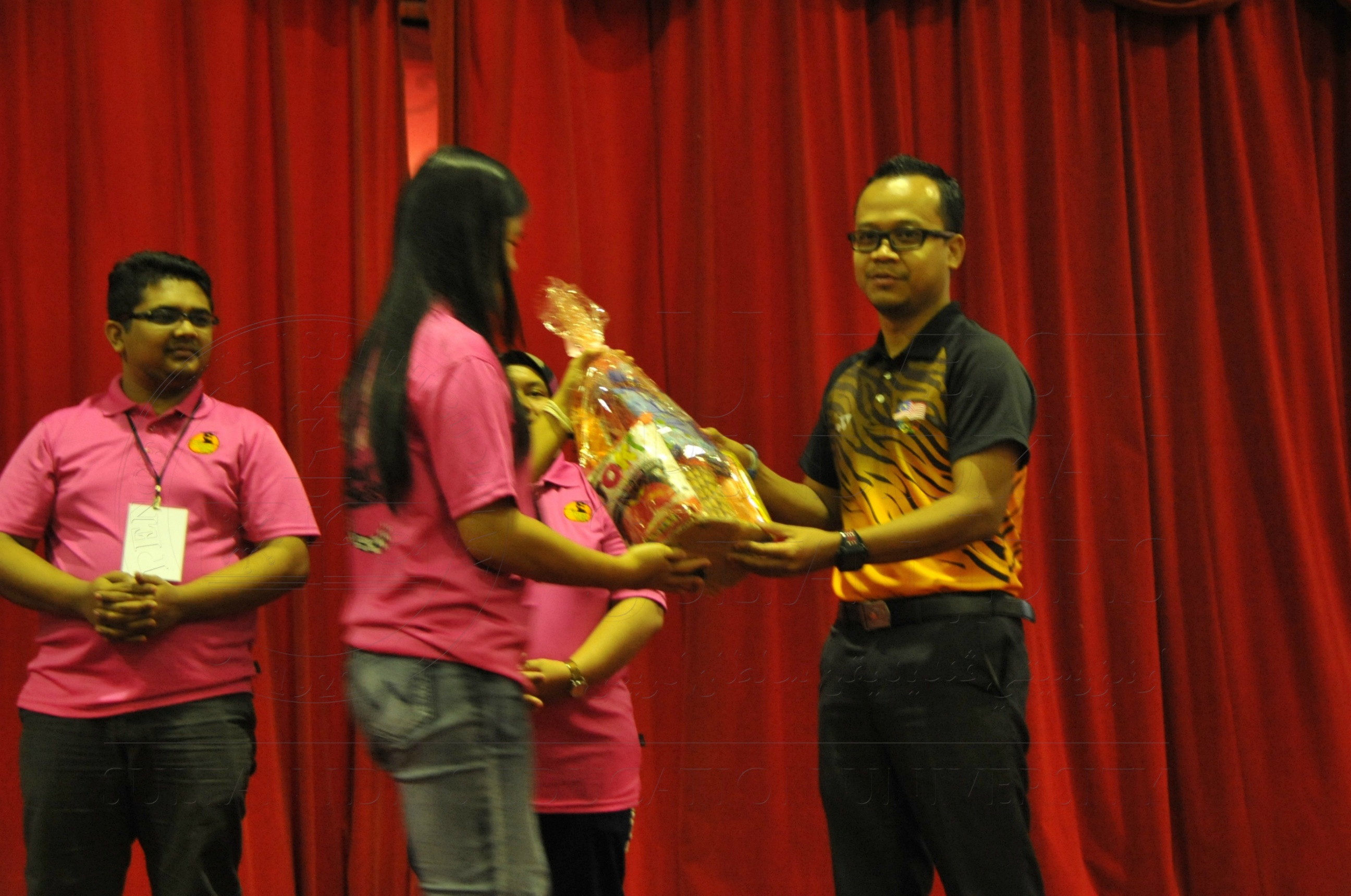 PRO15 158 CATUR HAS 9538